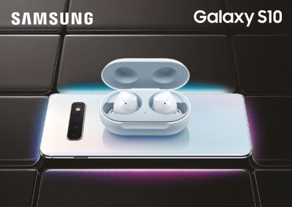 Orange sp&uacute;&scaron;ťa predobjedn&aacute;vky najnov&scaron;&iacute;ch smartf&oacute;nov od Samsungu