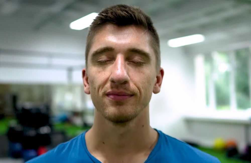 D&yacute;chajte nosom a majte dlh&scaron;&iacute; v&yacute;dych ako n&aacute;dych. Ako sa dostať do du&scaron;evnej pohody spr&aacute;vnym d&yacute;chan&iacute;m