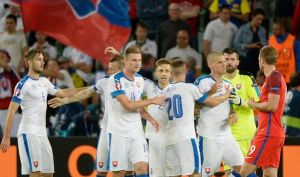 RTVS z&iacute;skala exkluz&iacute;vne vysielacie pr&aacute;va na z&aacute;pasy slovensk&yacute;ch futbalov&yacute;ch mužstiev v eur&oacute;pskych s&uacute;ťažiach