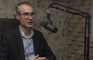 Daniel Milo: Cieľom informačn&yacute;ch oper&aacute;ci&iacute; je vniesť do spoločnosti chaos a zm&auml;tok (VIDEO)