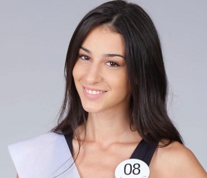 Finalistku Miss Italia, ktor&aacute; m&aacute; amputovan&uacute; nohu, čakali nen&aacute;vistn&eacute; koment&aacute;re