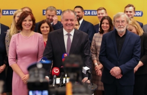 Za Kiskovu stranu kandiduje aj bloger Benč&iacute;k či b&yacute;val&yacute; predseda Rady STV (VIDEO)