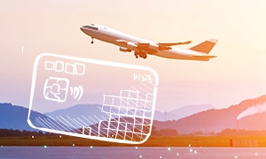 Pri zahraničn&yacute;ch v&yacute;beroch z bankomatu si dajte pozor na tieto 4 veci