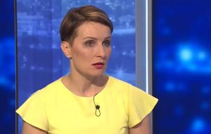 David P&uacute;chovsk&yacute;: Papal&aacute;&scaron;ske maniere b&yacute;valej Ficovej hovorkyne