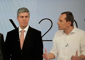 V O 5 min&uacute;t 12 sa stretn&uacute; len niektor&iacute; l&iacute;dri