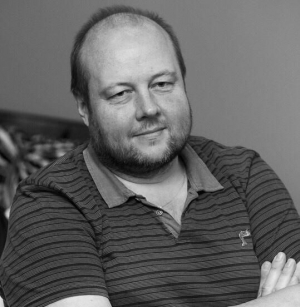 Zomrel herec Milan &Scaron;im&aacute;ček zn&aacute;my z filmov Čern&iacute; baroni a Tankov&yacute; propor