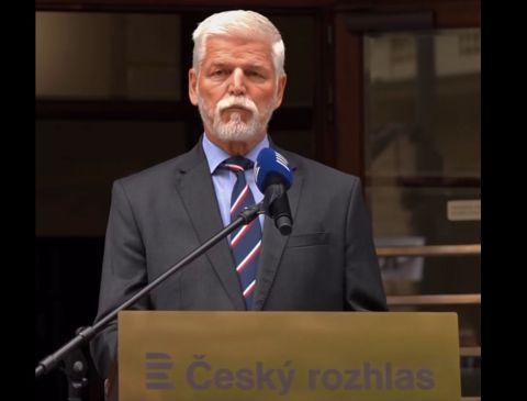 Pavel na piete vyzval na obranu nezávislých médií, pokladá ich za pilier demokracie (VIDEO)