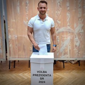 Prokurat&uacute;ra podala žalobu voči ministrovi &Scaron;utajovi E&scaron;tokovi za antikampaň