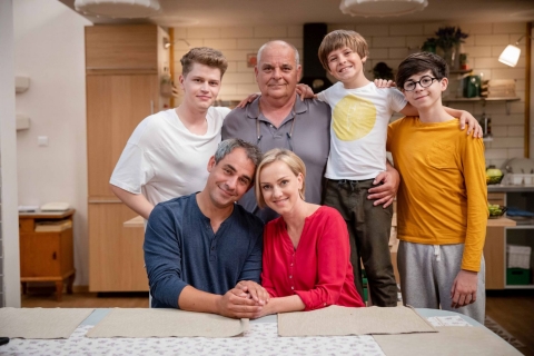 Oteckovia najsledovanejším nespravodajským programom dňa s rekordom sezóny (FOTO)