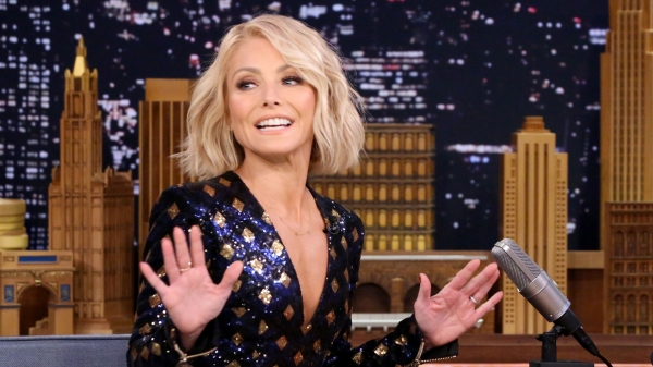 Trump vraj sľuboval novin&aacute;rom dary za priazniv&eacute; inform&aacute;cie