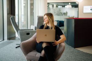 Kedy n&aacute;m pl&aacute;novanie sk&ocirc;r &scaron;kod&iacute; ako pom&aacute;ha? Vysvetľuje psychologička