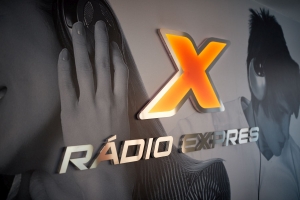 R&aacute;dio Expres chyst&aacute; &scaron;peci&aacute;lne predvolebn&eacute; vysielanie