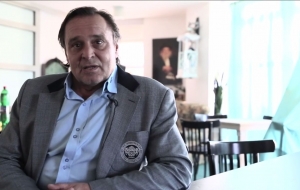 Umelci SND podporuj&uacute; divadlo, ktor&eacute;mu Kotleba stopol dot&aacute;cie